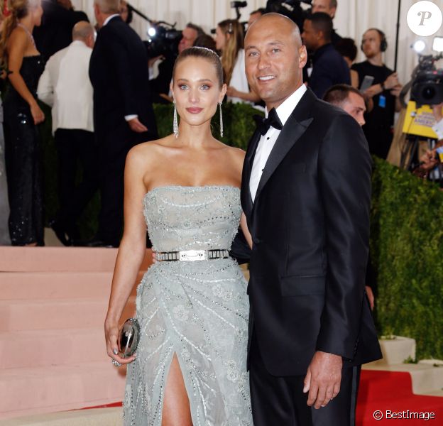 Hannah Davis et son fiancé Derek Jeter - Met Gala 2016 à New York, le 2 mai 2016. © Charles Guerin/Bestimage