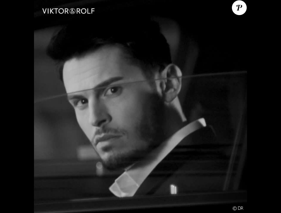 Baptiste Giabiconi est le visage du parfum Spicebomb Night Vision de Viktor&amp;amp;Rolf.