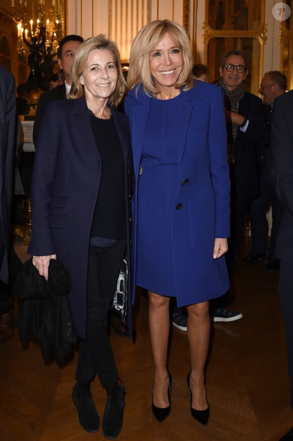 Claire Chazal et Brigitte Macron - Remise des insignes de chevalier de l'Ordre national de la Légion d'Honneur au metteur en scène Olivier Py au ministère de la Culture à Paris, le 6 février 2019. © Giancarlo Gorassini/Bestimage