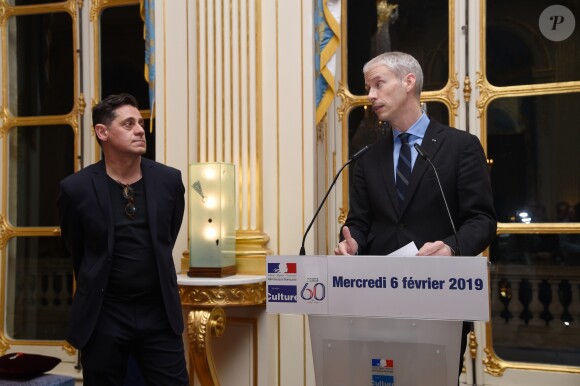 Olivier Py et Franck Riester, ministre de la Culture - Remise des insignes de chevalier de l'Ordre national de la Légion d'Honneur au metteur en scène Olivier Py au ministère de la Culture à Paris, le 6 février 2019. © Giancarlo Gorassini/Bestimage