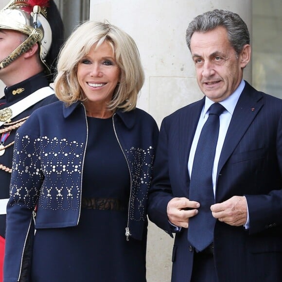 Brigitte Macron, Nicolas Sarkozy, Emmanuel Macron - Le président de la République française a reçu les membres de la délégation française de Paris2024 ainsi que ses deux prédécesseurs au palais de l'Elysée à Paris, France, le 16 septembre 2017. © Dominique Jacovides/Bestimage