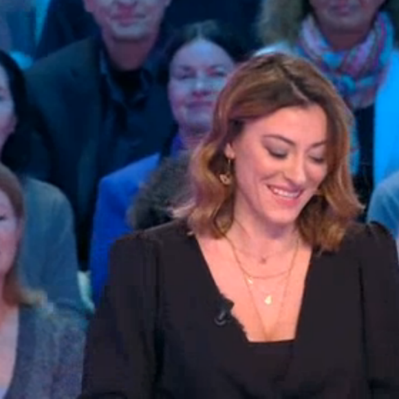 Rachel Legrain-Trapani évoque sa relation avec Benjamin Pavard dans TPMP People vendredi 15 février 2019 - C8