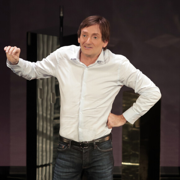 Pierre Palmade sur scène. © Fabienne Rappeneau