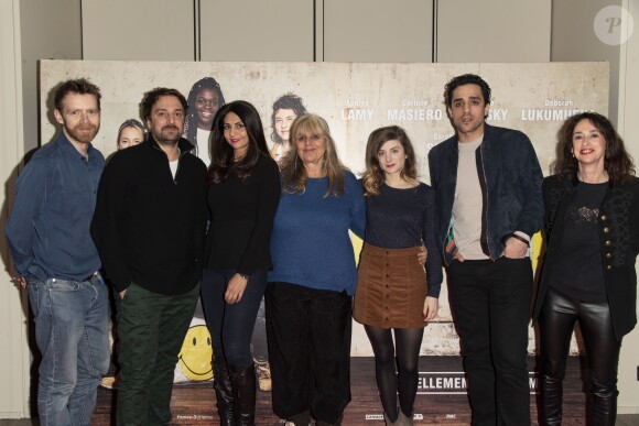 Exclusif - Antoine Reinartz, Louis-Julien Petit (réalisateur du film), Liza Benguigui (productrice déléguée) , Brigitte Sy, Sarah Suco, Quentin Faure, Claire Lajeunie (co-scénariste du film et auteur du livre "Sur la route des invisibles: Femmes dans la rue" et du documentaire "Femmes invisibles, survivre dans la rue" qui ont inspiré le film "Les Invisibles") - Projection privée du film "Les Invisibles" au cinéma Elysées Biarritz à Paris, France, le 14 février 2019. © Pierre Perusseau/Bestimage