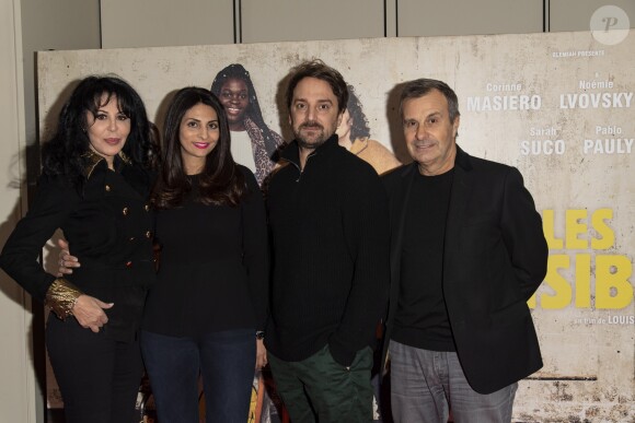 Exclusif - Yamina Benguigui (co-productrice) avec sa fille Liza Benguigui (productrice déléguée) , Louis-Julien Petit (réalisateur du film), Philippe Dupuis-Mendel (co-producteur) - Projection privée du film "Les Invisibles" au cinéma Elysées Biarritz à Paris, France, le 14 février 2019. © Pierre Perusseau/Bestimage