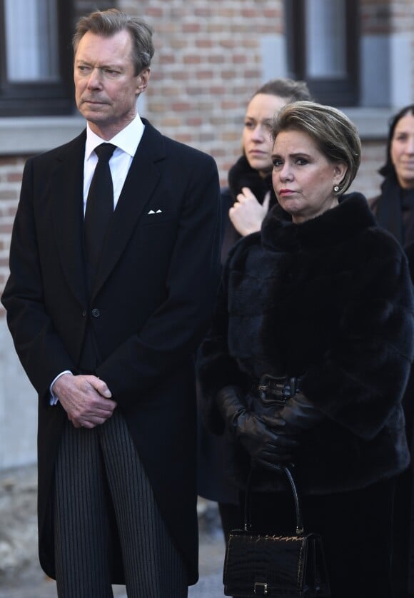 Le grand-duc Henri de Luxembourg et la grande-duchesse Maria Teresa de Luxembourg aux obsèques de la princesse Alix de Ligne (née princesse de Luxembourg) le 16 février 2019 en l'église Saint-Pierre à Beloeil, en Belgique.