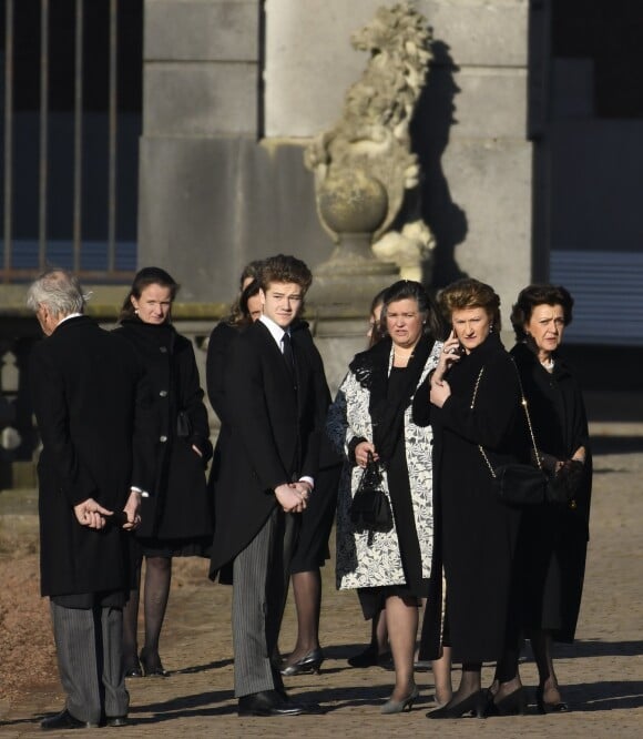 Sophie de Ligne, Christine de Ligne aux obsèques de la princesse Alix de Ligne (née princesse de Luxembourg) le 16 février 2019 en l'église Saint-Pierre à Beloeil, en Belgique.