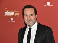 Gilles Lellouche pas peu fier, non loin de Sandrine Kiberlain et Élodie Bouchez
