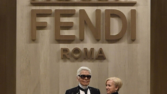 Mort de Karl Lagerfeld : Avant l'incinération, l'hommage de Bella et Kaia