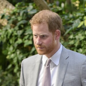 Le prince Harry et Meghan Markle, duchesse de Sussex, enceinte et en robe Carolina Herrera, ont été reçus par le roi Mohammed VI du Maroc et sa famille à la résidence royale à Salé le 25 février 2019 pour une cérémonie du thé et une audience privée, dernier engagement de leurs visite officielle au Maroc.