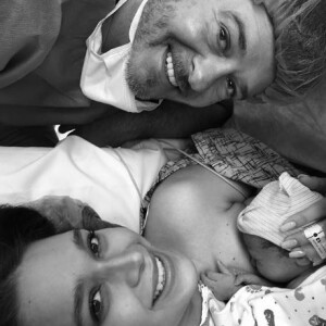 Robin Thicke et April Love Geary annoncent la naissance de leur deuxième fille, Lola Alain, le 26 février 2019 sur Instagram.