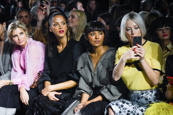 Noémie Lenoir, Kat Graham et Caroline Vreeland - Défilé de mode Prêt-à-Porter automne-hiver 2019/2020 "Rochas" à Paris. Le 27 février 2019.