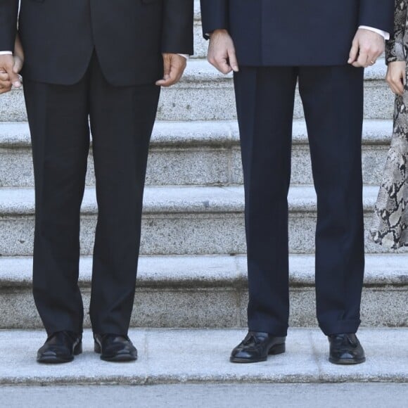 Le roi Felipe VI et la reine Letizia d'Espagne ont accueilli à déjeuner au palais de la Zarzuela le président péruvien Martin Alberto Vizcarra Cornejo et sa femme Maribel Diaz à Madrid le 27 février 2019.