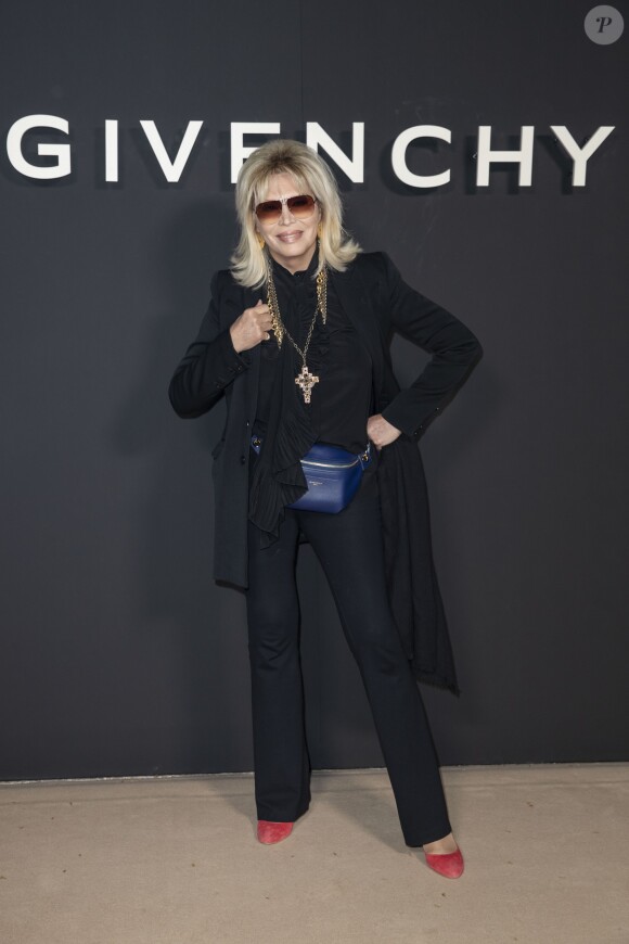 Amanda Lear au photocall du défilé de mode Givenchy collection prêt-à-porter Automne-Hiver 2019/2020 lors de la fashion week à Paris, France, le 3 mars 2019. © Olivier Borde/Bestimage