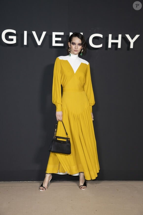 Kasia Smutniak au photocall du défilé de mode Givenchy collection prêt-à-porter Automne-Hiver 2019/2020 lors de la fashion week à Paris, France, le 3 mars 2019. © Olivier Borde/Bestimage