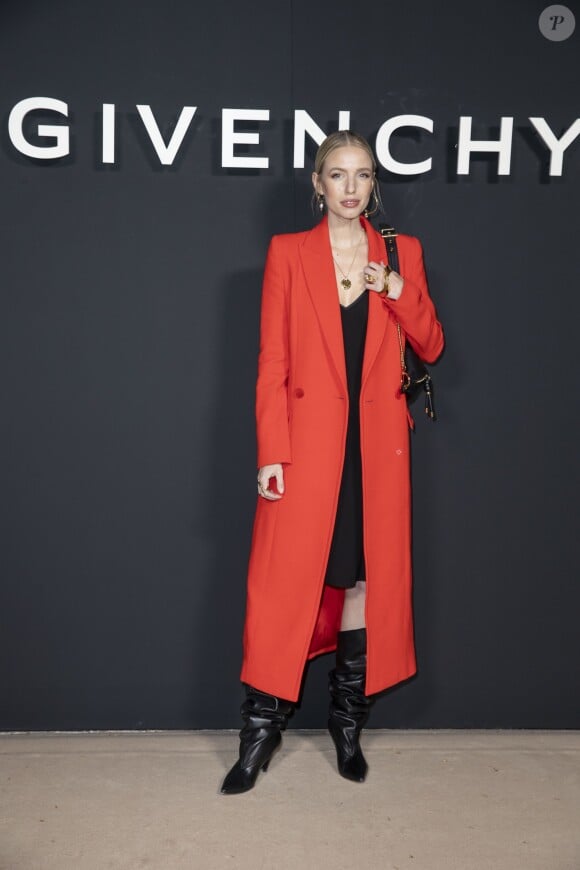 Leonie Hanne au photocall du défilé de mode Givenchy collection prêt-à-porter Automne-Hiver 2019/2020 lors de la fashion week à Paris, France, le 3 mars 2019. © Olivier Borde/Bestimage
