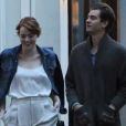 Exclusif - Emma Stone et Andrew Garfield font une balade dans les rues de Londres le 21 août 2016.