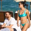 Le DJ David Guetta et sa petite amie Jessica Ledon sur une plage à Miami, le 09 mars 2019.
