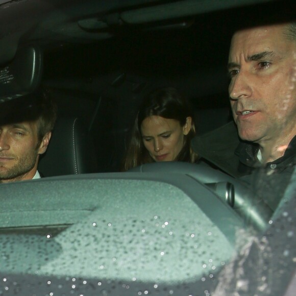 Exclusif - Jennifer Garner et son compagnon John Miller sont allés diner en amoureux au restaurant Giorgio Baldi à Santa Monica, le 27 février 2019