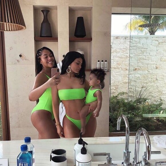 Jordyn Woods, Kylie Jenner et sa fille Stormi.