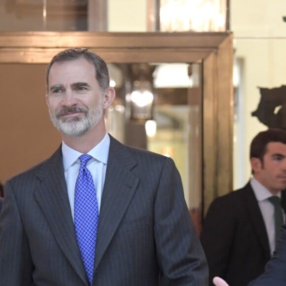 Le roi Felipe VI d'Espagne recevait le 11 mars 2019 au palais du Pardo à Madrid les lauréats du 37e concours scolaire "Qu'est-ce qu'un roi pour toi ?".