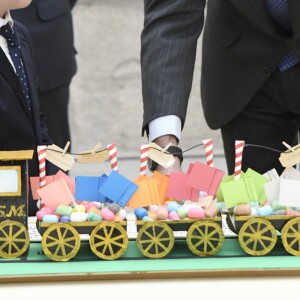 Le roi Felipe VI d'Espagne recevait le 11 mars 2019 au palais du Pardo à Madrid les lauréats du 37e concours scolaire "Qu'est-ce qu'un roi pour toi ?".