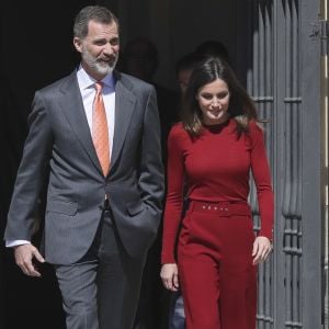 La reine Letizia et le roi Felipe VI d'Espagne avaient le 21 mars 2019 une réunion avec des experts scientifiques au palais du Pardo à Madrid sur la recherche scientifique espagnole.