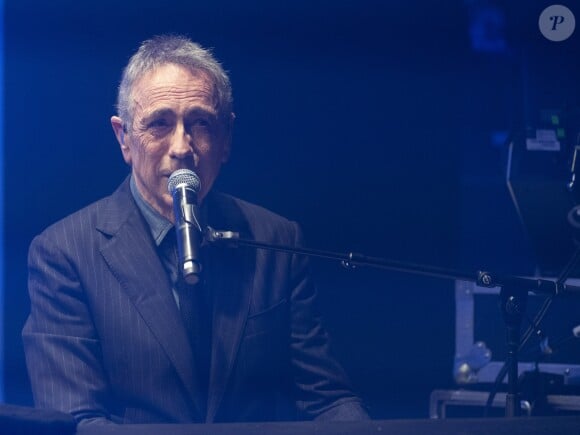 Exclusif - Concert exceptionnel d'Alain Chamfort à "La Cigale" à Paris le 19 mars 2019. © Pierre Perusseau/Bestimage