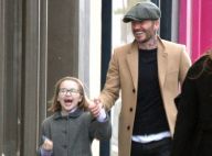 Harper Beckham sans dents et trop craquante, sa virée shopping avec papa !