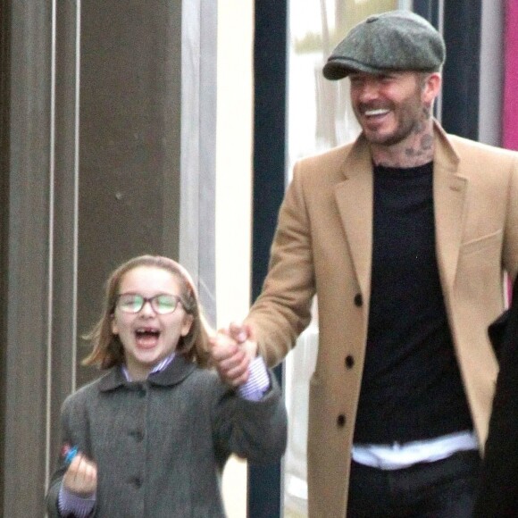 Exclusif - David Beckham accompagne sa fille Harper Seven pour une séance de shopping à Londres. Londres, le 18 mars 2019.