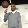 Tony Parker participe à une conférence de presse pour la présentation de la nouvelle campagne du Renault Koleos à Buenos Aires en Argentine le 20 juillet 2017.