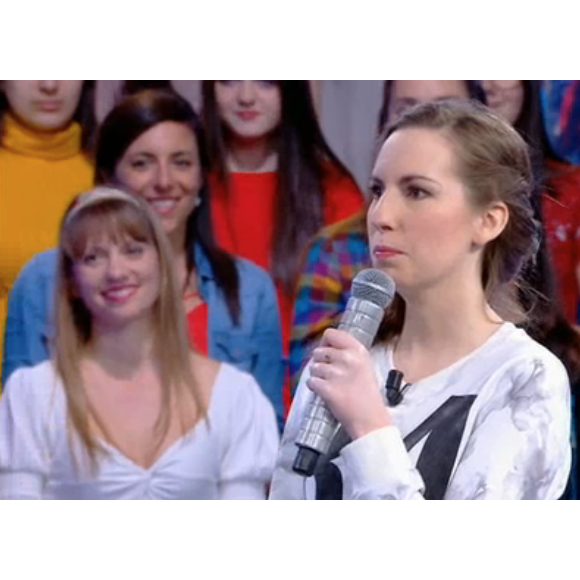 Nagui et Marc Lavoine piègent une candidate dans "N'oubliez pas les paroles", le 1er avril 2019. Ici la candidate Coralie.