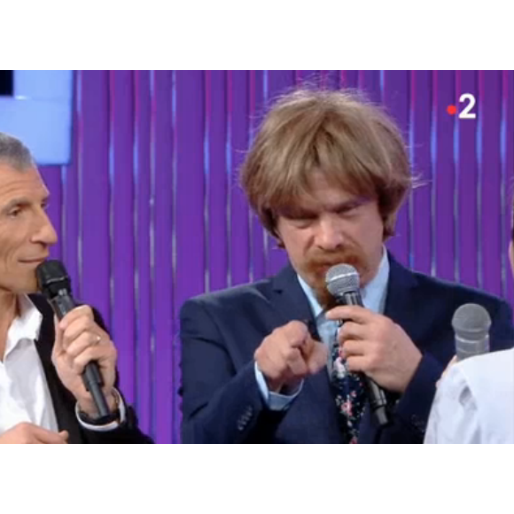 Nagui et Marc Lavoine piègent une candidate dans "N'oubliez pas les paroles", le 1er avril 2019.