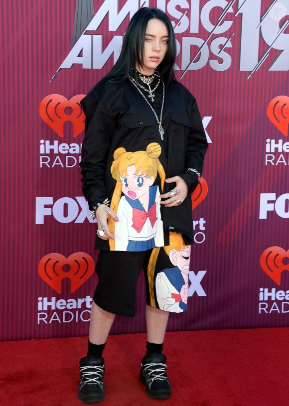 Billie Eilish au photocall des "2019 iHeart Radio Music Awards" au Microsoft Theatre à Los Angeles, le 14 mars 2019.