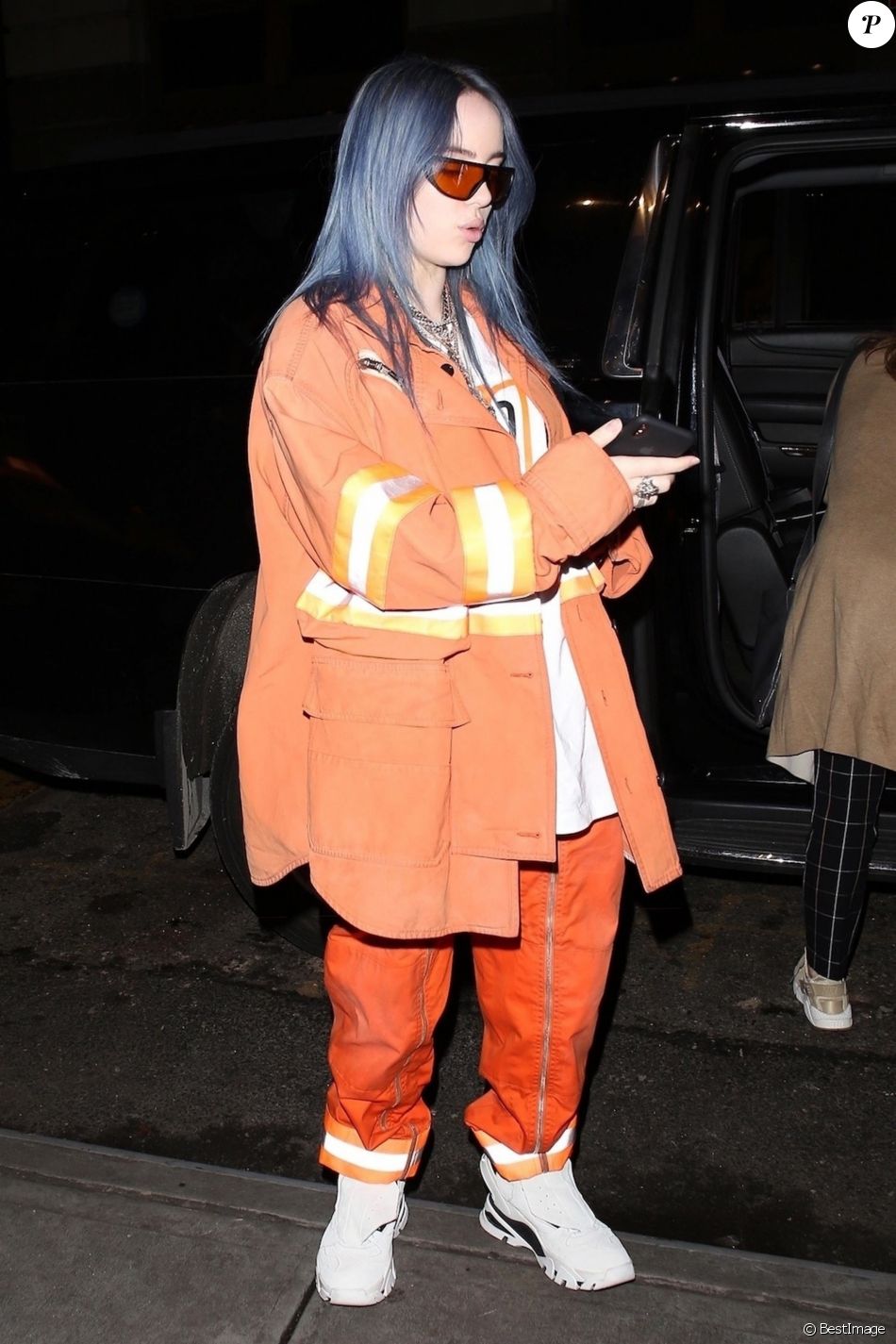 Billie Eilish à la sortie de son hôtel lors de la Fashion Wekk à New