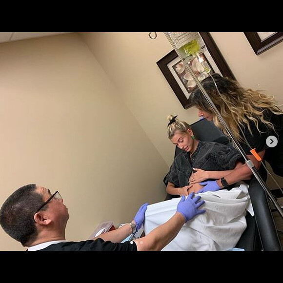 Hailey Bieber passe une échographie. Le 1er avril 2019.