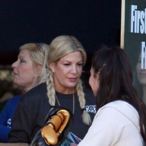 Exclusif - Tori Spelling arrive à un événement de boxe organisé par son mari Dean McDermott à Woodland Hills, Los Angeles, Californie, Etats-Unis, le 6 février 2019.