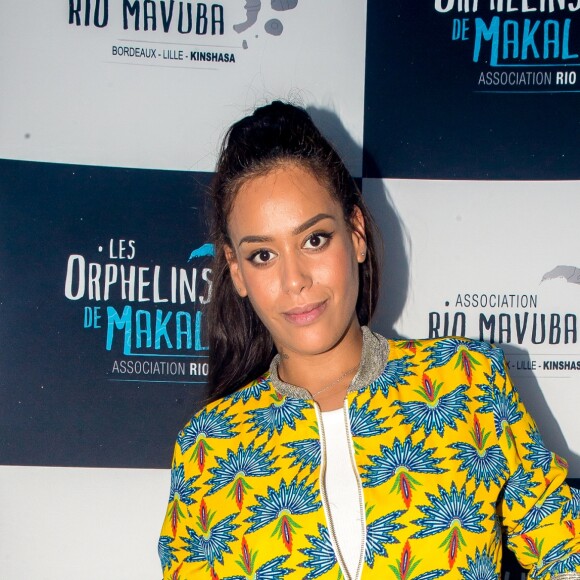 Exclusif - Amel Bent au photocall de la 8ème édition du concert caritatif "Une nuit à Makala" organisé pour l'association "Les orphelins de Makala" au Zénith de Lille, France, le 19 mars 2019. Le footballeur R.Mavuba fait une fois de plus le pari que la générosité des artistes, des personnalités et des sportifs présents rencontrera celle de milliers de spectateurs. Musique, danse et humour sont au programme durant plus de 3h. Créée par Rio Mavuba, la fondation a vu le jour le 23 avril 2009. Elle a pour but l'encadrement, l'hébergement et la scolarisation de jeunes orphelins issus du quartier dont est originaire le père du footballeur : Makala à Kinshasa en République Démocratique du Congo. Par les fonds récoltés et l'aide précieuse des partenaires bénévoles, le concert caritatif apporte un financement conséquent aux actions réalisées sur place : aménagement et équipements de l'orphelinat, accès à la scolarité et aux loisirs, soins médicaux, etc... © Stéphane Vansteenkiste/Bestimage