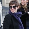 Anne Hathaway et son mari Adam Shulman à Paris par l'Eurostar le 6 février 2013