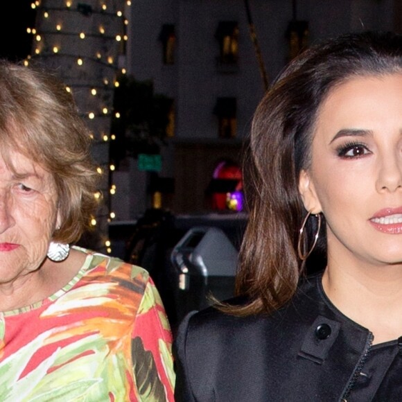 Exclusif - Eva Longoria à la sortie d'un dîner chez Mr Chow avec sa maman, à Los Angeles le 12 avril 2019.