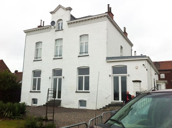 Image de la maison de Gérard Depardieu, à Néchin, en Belgique.