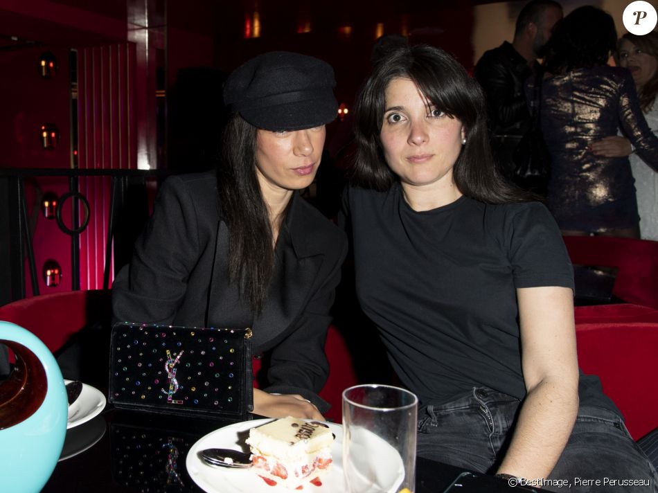 Semi Exclusif Janane Boudili Et Guest Lors De La Soiree D Anniversaire De S Sisley Au Restaurant Roxie A Paris France Le 6mai 19 C Pierre Perusseau Besti Purepeople