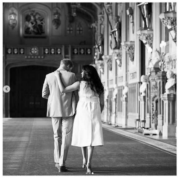 Trois nouvelles photos de famille de Meghan Markle et Harry avec leur bébé, sur Instagram, le 8 mai 2019.