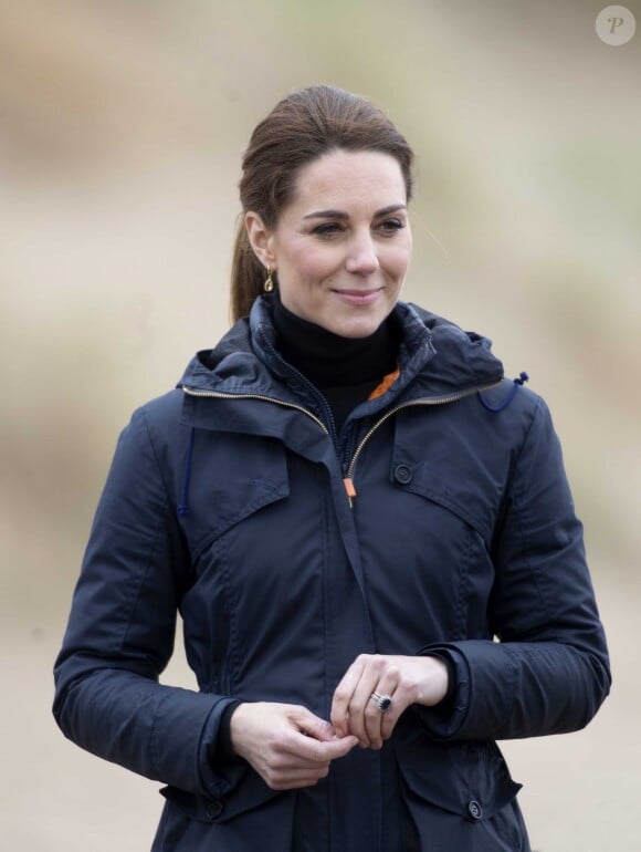 Le prince William, duc de Cambridge, et Catherine (Kate) Middleton, duchesse de Cambridge, se sont rendus dans le Nord du Pays de Galles pour rencontrer des particuliers et des organisations de la région afin d'apprendre plus sur leurs efforts pour prendre soin de leurs communautés et protéger l'environnement naturel. Newborough Beach, Anglesey, le 8 mai 2019.