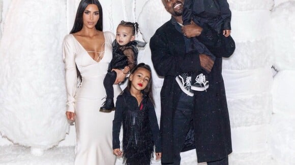 Kim Kardashian maman pour la 4e fois : à qui le bébé ressemble-t-il ?