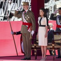 Letizia d'Espagne : Solennelle auprès de Felipe aux 150 ans de la garde civile
