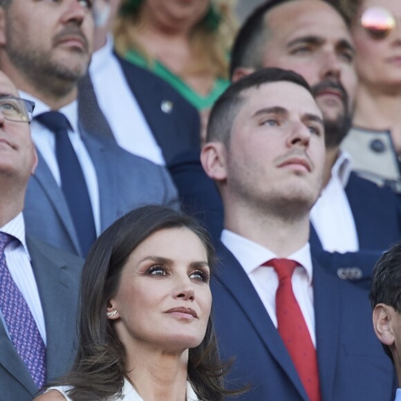 La reine Letizia d'Espagne lors de la finale de Copa de la Reina à Grenade, le 11 mai 2019, remportée par la Real Sociedad.