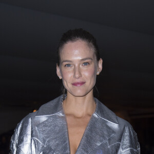 Bar Refaeli au Front Row du défilé Byblos collection Prêt-à-Porter Automne/Hiver 2019-2020 lors de la Fashion Week de Milan, Italie, le 21 février 2019.