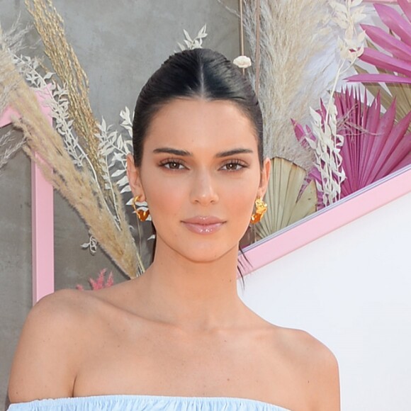 Kendall Jenner à la soirée Revolve au 2ème jour du Festival de Coachella 2019 à La Quinta, le 14 avril 2019.