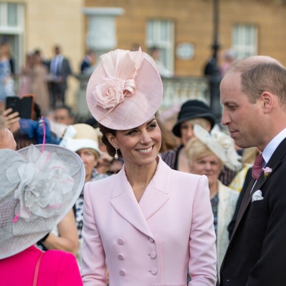 Le prince William, duc de Cambridge, et Catherine (Kate) Middleton, duchesse de Cambridge, lors de la garden-party royale de Buckingham Palace. Londres, le 21 mai 2019.